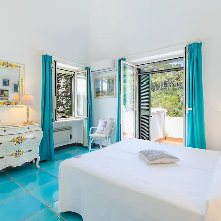 La Perla Marina 3*