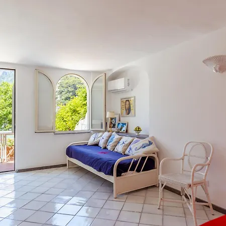 Pensionat La Perla Marina